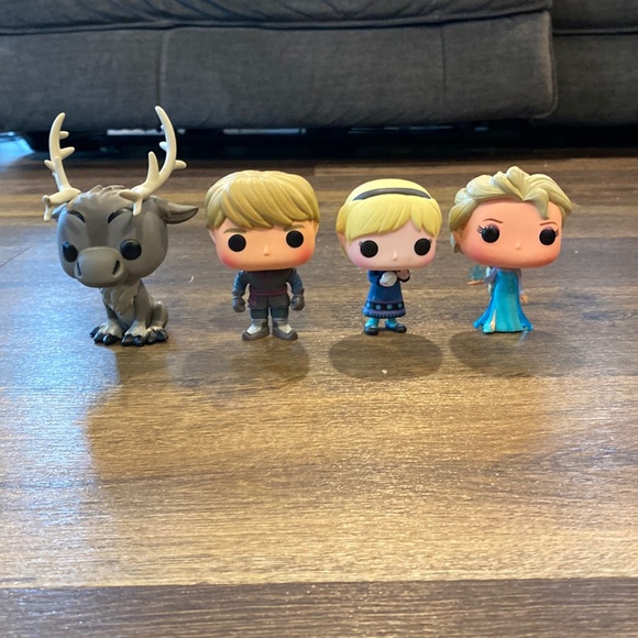 Disney Other - Disney Frozen Funko